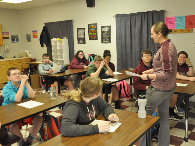 Neligh-Oakdale Ag teacher and FFA advisor Kali Bohling discusses a subject with her class. The northeastern Nebraska school added FFA this past school year after more than a decade without it. (DTN photo by Russ Quinn)
